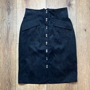 Moussy Black Faux Suede Button Front Skirt Size 1/